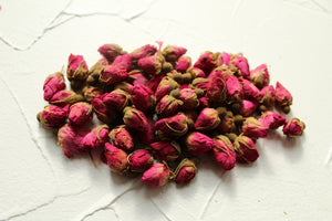 1/2 LB of Red rose buds, High Quality, Natural, Organic, Biodegraddable, Wedding, Craft, Edible, Confetti, Wedding toss, Wedding confetti
