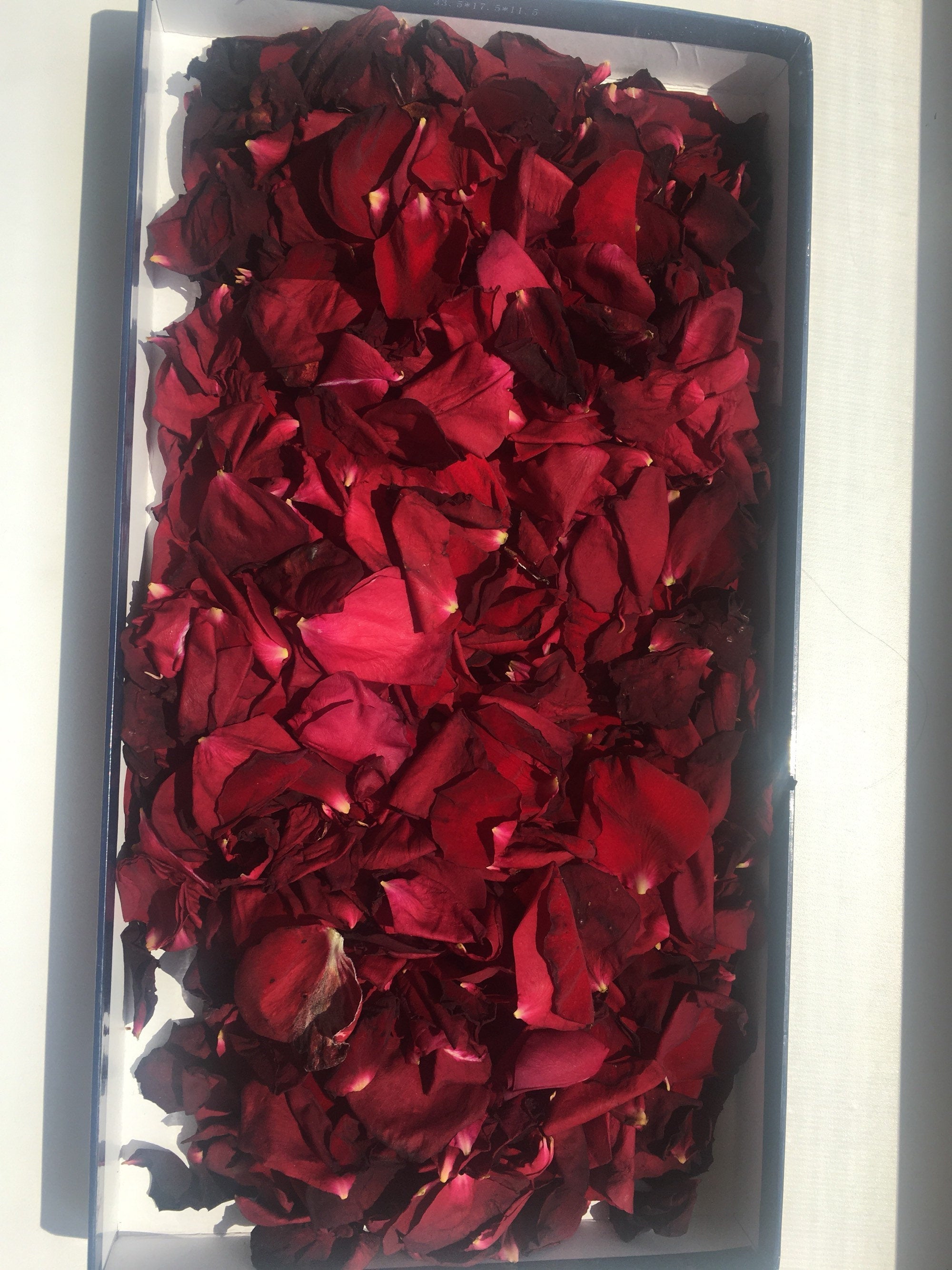 1-10 Cups of Red rose petals, High Quality, Natural, Organic, Biodegradable, Craft, Edible, Confetti, Wedding toss, Wedding confetti, Soap