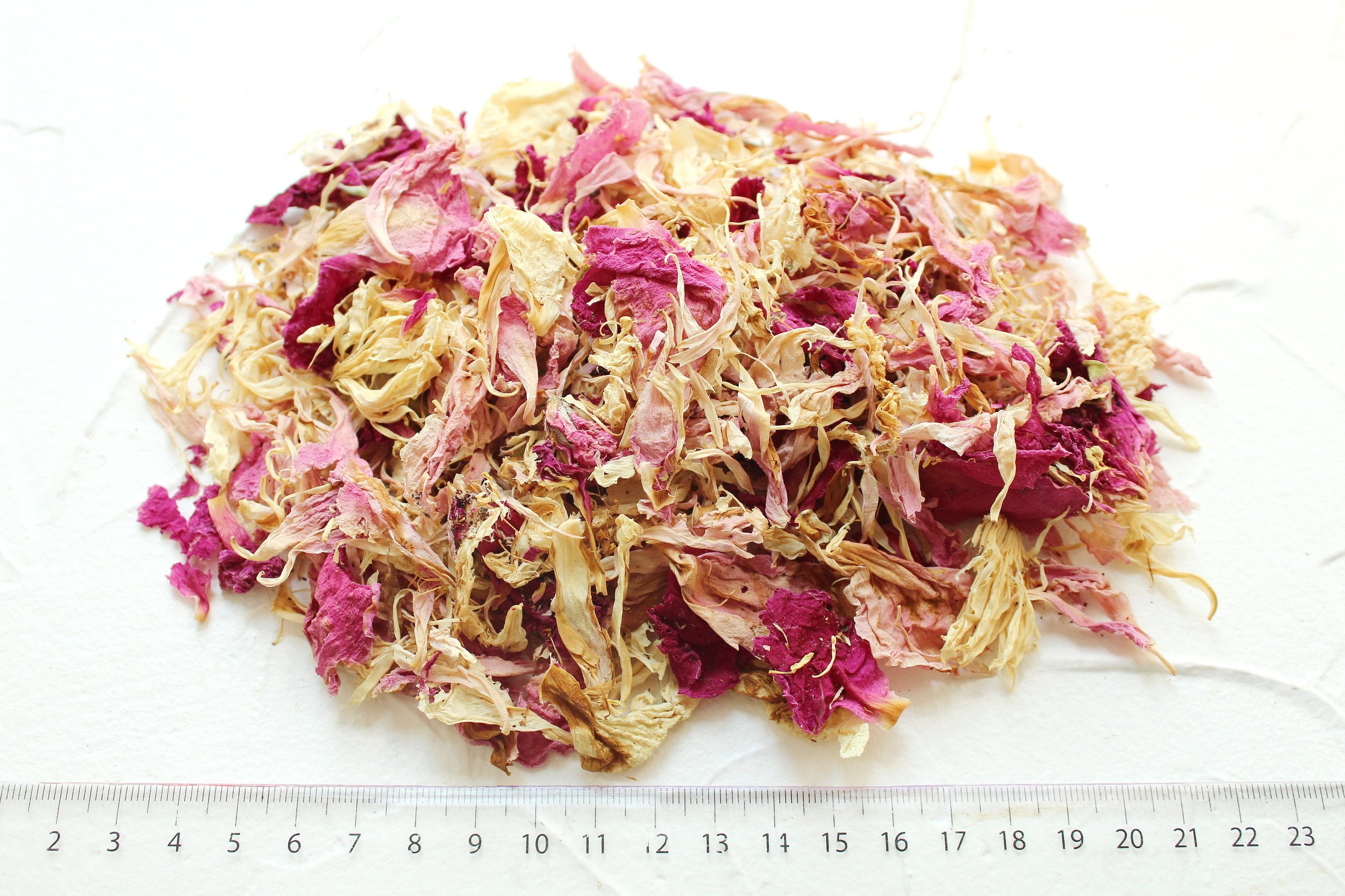 Dried Peony petals, High Quality, Natural, Organic, Biodegraddable, Wedding flowers, Craft, Bath bomb, 250 grams