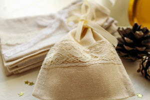 Linen and Lace Wedding Favor Bags, Linen Favor Bags, Personalized Wedding Favor Bags, Wedding Favor Sachet, Handmade Wedding Favour Bags